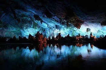 cuevas de Tu Lan